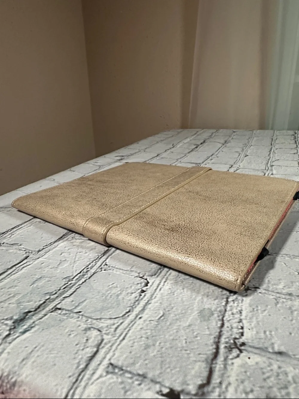 Elaine Turner Gold Metallic iPad case snap closure business card holder